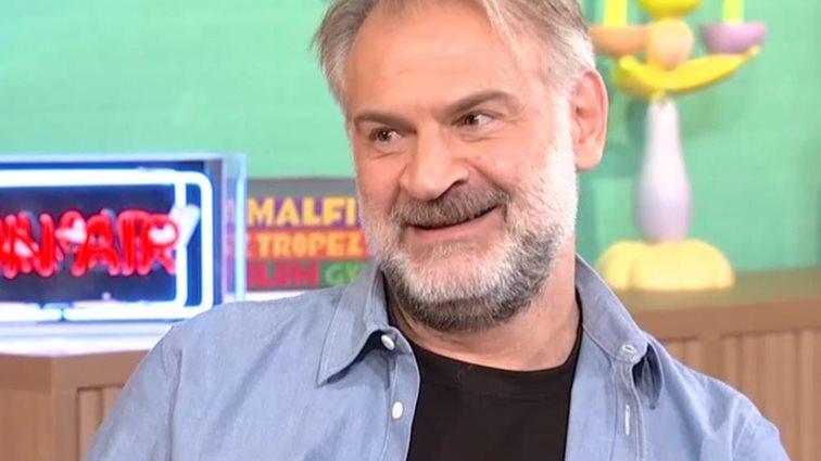 Ο Τάσος Γιαννόπουλος ξεκαθαρίζει: &quot;Δεν είμαι εγγονός του&quot;