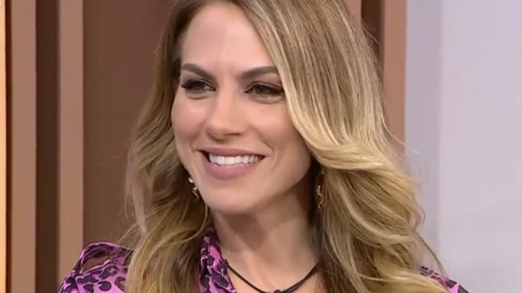 Η απάντηση της Ντορρέτας Παπαδημητρίου στη φημολογούμενη σχέση της με τον Γιώργο Γεροντοδάκη: "Η προσωπική μου ζωή..."