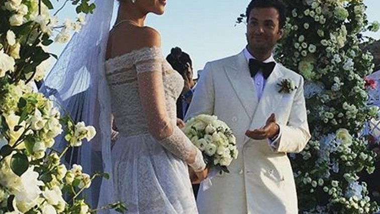 Ana Beatriz Barros: Το άλμπουμ του γάμου της στη Μύκονο με τον δισεκατομμυριούχο Κarim El Chiaty