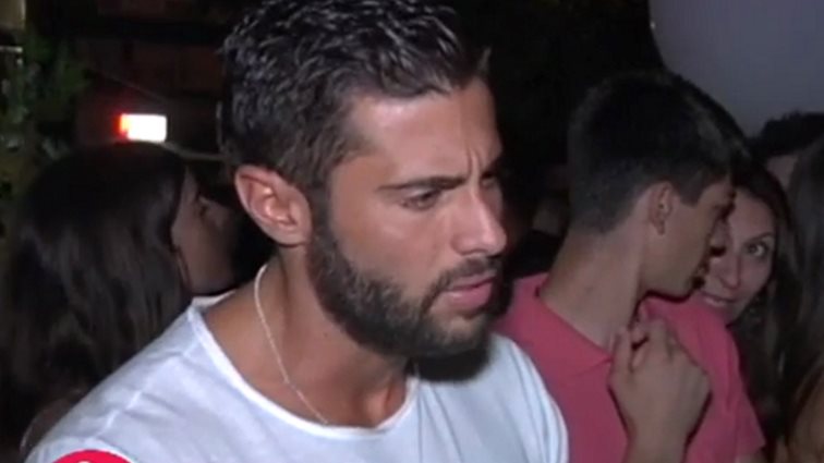 Κωνσταντίνος Βασάλος: Η ενόχληση μπροστά στην κάμερα για όσα λένε οι πρώην σύντροφοί του