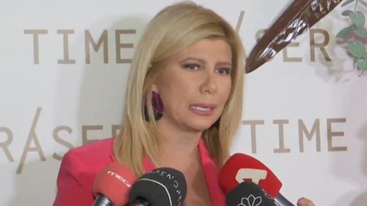 Ζήνα Κουτσελίνη: &quot;Η Φαίη Σκορδά είναι σε έναν σταθμό που ακόμη δεν έχουν αποδώσει τα νούμερα σε όλο το πρόγραμμα συνολικότερα&quot;