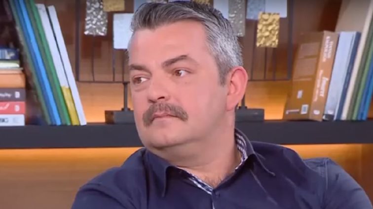 Βασίλης Φασιάς: &quot;Πήρα άδεια ανατροφής για τα παιδιά μου - Δωδεκάωρη βάρδια, άλλαγμα, τάισμα&quot;