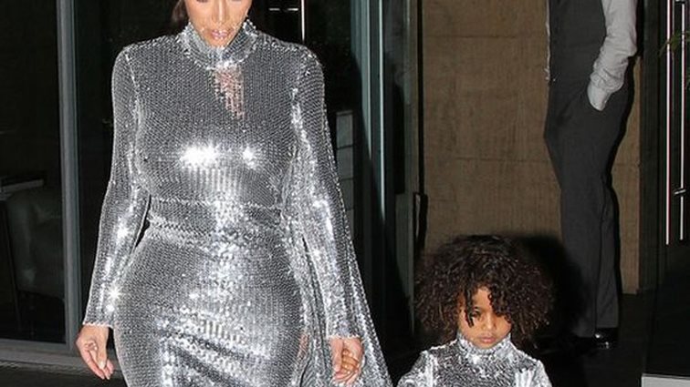 Kim Kardashian: Γιατί η κόρη της ξέρει καλύτερα πώς να κάνει spa!