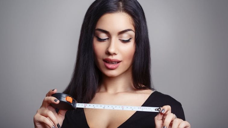 Άντρες με διαφορετικά μεγέθη πέους μιλούν για τη σεξουαλική τους ζωή
: Μύθος ή αλήθεια τελικά ότι το μέγεθος μετράει στο σεξ;
