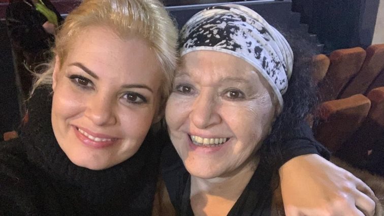 Η Μαρία Κορινθίου συγκινεί με την ανάρτηση για τη Μάρθα Καραγιάννη | Δείτε τη φωτογραφία τους