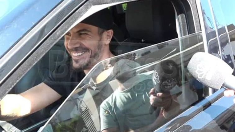 Ο Άκης Πετρετζίκης στην πρώτη αντίδραση on camera μετά τη γέννηση της κόρης του