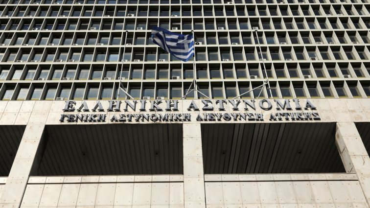 Συνελήφθη ο βιαστής του Παλαιού Φαλήρου - Κρατείται στη ΓΑΔΑ