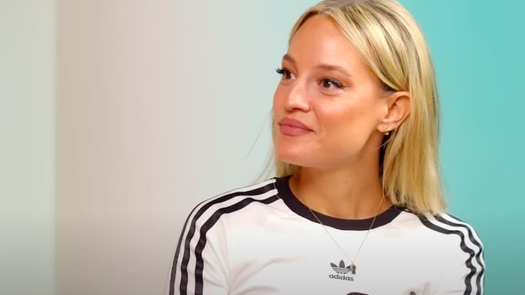 Η αποκάλυψη της Ιλένια Ουίλιαμς για σχόλιο που δέχτηκε από τηλεοπτικό στέλεχος: &quot;Κάποια στιγμή έρχεται και μου λέει...&quot;