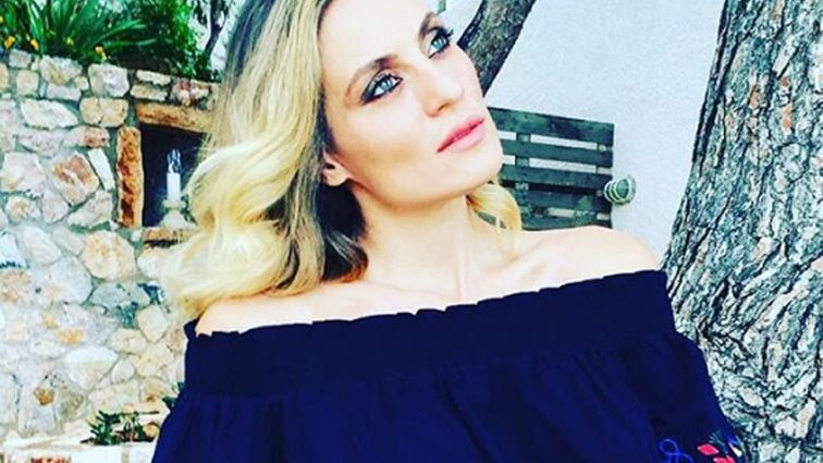 Ελεονώρα Μελέτη: Ποζάρει αγκαλιά με την κόρη της στην πιο τρυφερή φωτογραφία που έχετε δει ποτέ!