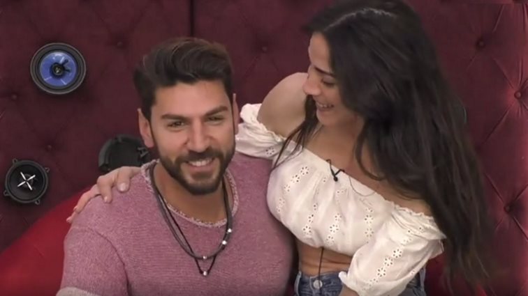 House Of Fame | Το κορίτσι του Άρη "εισέβαλε" στη μουσική Ακαδημία