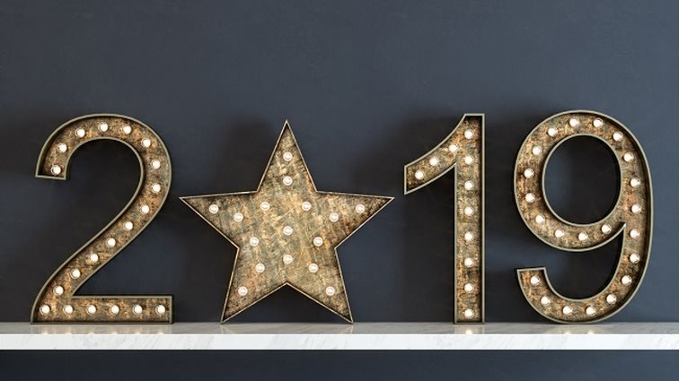 Τα Ζώδια Του 2019: Οι ετήσιες προβλέψεις για όλα τα ζώδια