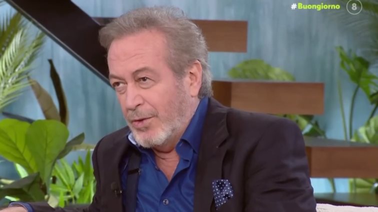 Γρηγόρης Βαλτινός: &quot;Δεν είχα περάσει όμορφα όταν ήμουν μικρός. Ένιωθα ότι αυτό δεν πρέπει να συνεχίσω να το ζω&quot;