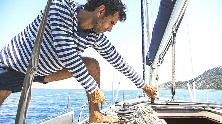 Πώς θα φέρεις τη φινέτσα της Γαλλικής Ριβιέρας στο καλοκαιρινό σου στυλ
: Έτσι θα υιοθετήσεις την απαράμιλλη κομψότητα των αρσενικών της Κυανής Ακτής