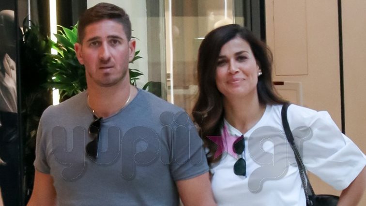 Νεσχάν Μουλαζίμ: Η πρώτη κοινή δημόσια εμφάνιση με τον σύντροφό της! Όλες οι φωτογραφίες