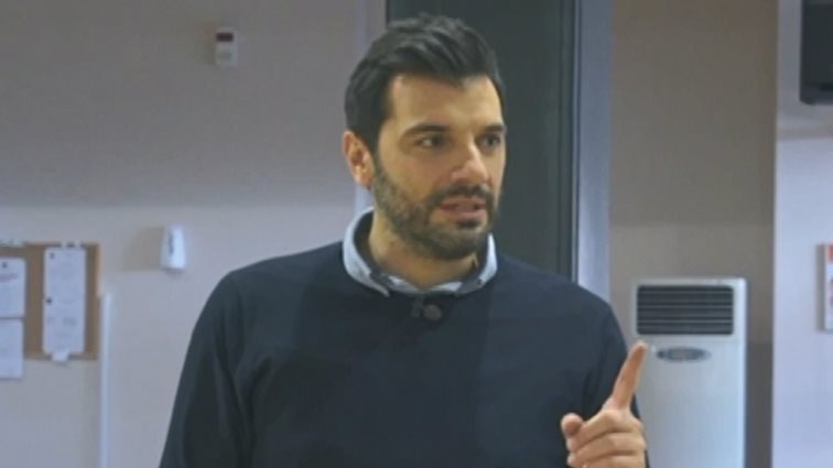 Παναγιώτης Χατζηδάκης: Πιο αποκαλυπτικός από ποτέ: Η συνεργασία με την Ελένη Μενεγάκη, η πιο άβολη τηλεοπτική του στιγμή και η πρόταση για reality που «ναυάγησε»