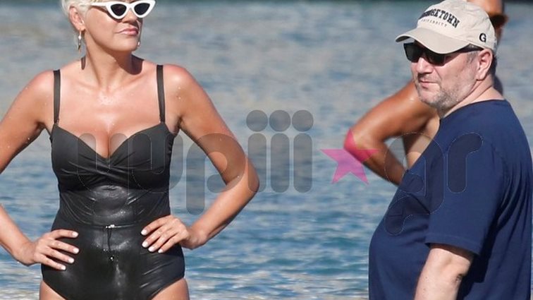 Παύλος Βαρδινογιάννης &amp; Σάσα Σταμάτη: Μαζί στη Μύκονο: Όλες οι φωτογραφίες