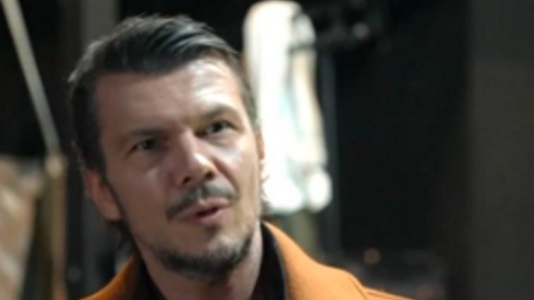 Ιωάννης Παπαζήσης: &quot;Δεν έχω άμυνες, βιώνω τα σκοτάδια μου&quot;