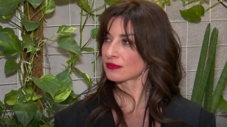 Άντζελα Ευριπίδη: "Στεναχωρήθηκα πολύ με το αποτέλεσμα στα καλλιστεία. Δεν ήθελα να βγω από το σπίτι μου, το πήρα σαν προσωπική απόρριψη"