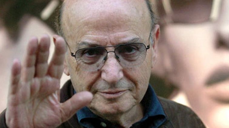 Θόδωρος Αγγελόπουλος : Στις φλόγες το σπίτι του &amp; το προσωπικό αρχείο του αξέχαστου σκηνοθέτη