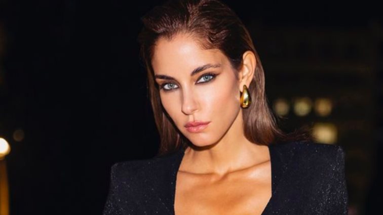 Η παραμυθένια οικογενειακή φωτογραφία της Δούκισσας Νομικού για τα φετινά Χριστούγεννα