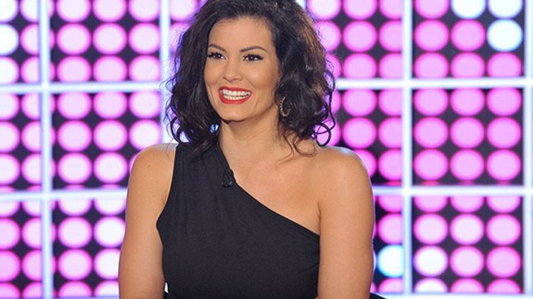 Η Μαρία Κορινθίου Στο ΟΛΑ: Η «κατά λάθος εγκυμοσύνη», το «όχι» στο Survivor &amp; η γυμνή φωτογράφιση