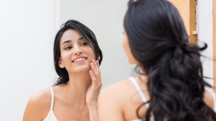 Skin Detox | 3 τρόποι να αποτοξινώσεις την επιδερμίδα σου μέσα στο ΣΚ