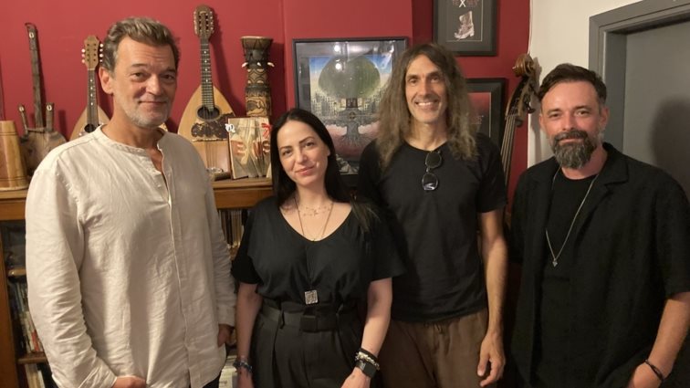 Κωνσταντίνος Καζάκος και Ιωάννα Πηλιχού κάνουν &quot;Check in για 2&quot;