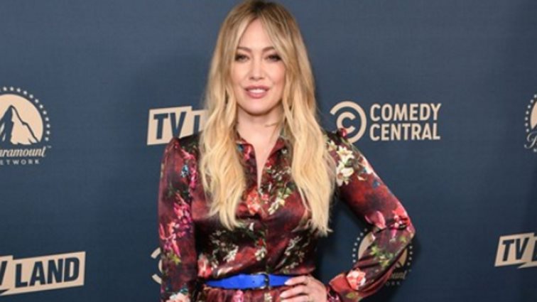 Hilary Duff | Απέτινε φόρο τιμής στον &quot;εφηβικό&quot; έρωτα και πρώην σύντροφό της Aaron Carter μετά την είδηση του θανάτου του