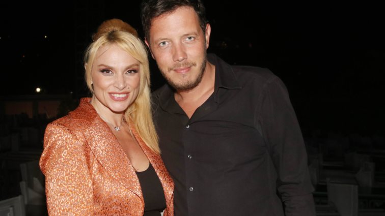 Ο Σπύρος Δημητρίου αρνήθηκε να απαντήσει για το διαζύγιο την Ελεωνόρα Ζουγανέλη - Η αντίδραση on camera