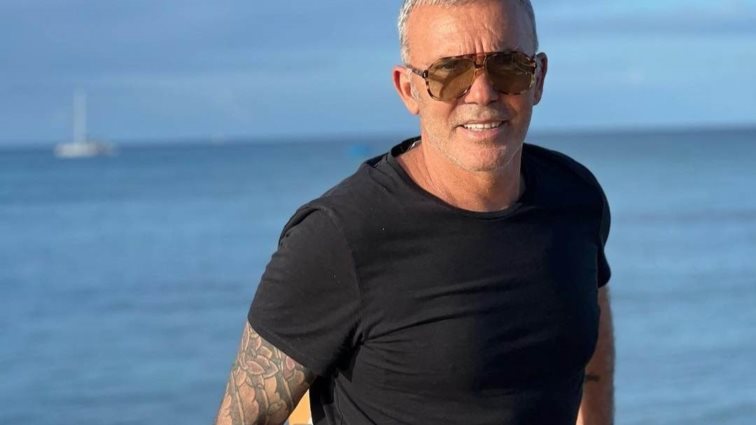 Ο Στέλιος Ρόκκος και η σύζυγός του απολαμβάνουν τις πρώτες στιγμές τους στον Άγιο Δομίνικο