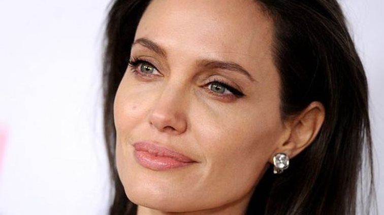 Angelina Jolie: Αυτός είναι ο νέος της σύντροφος!