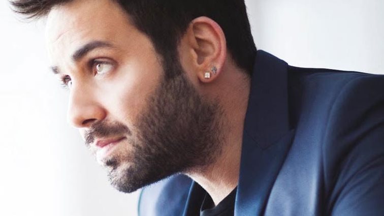 Γιώργος Γιαννιάς: Δύσκολες ώρες για τον τραγουδιστή: Το αντίο σε στενό του συνεργάτη