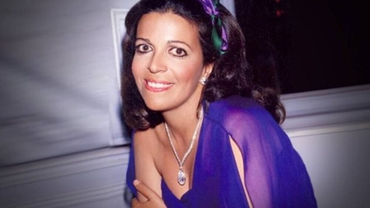 Χριστίνα Ωνάση: Με λευκό σατέν σύνολο σε διάσημη disco της Νέας Υόρκης