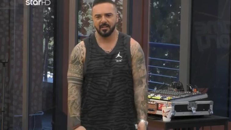 Fame Story | Η ανακοίνωση έκπληξη του Τριαντάφυλλου στους σπουδαστές