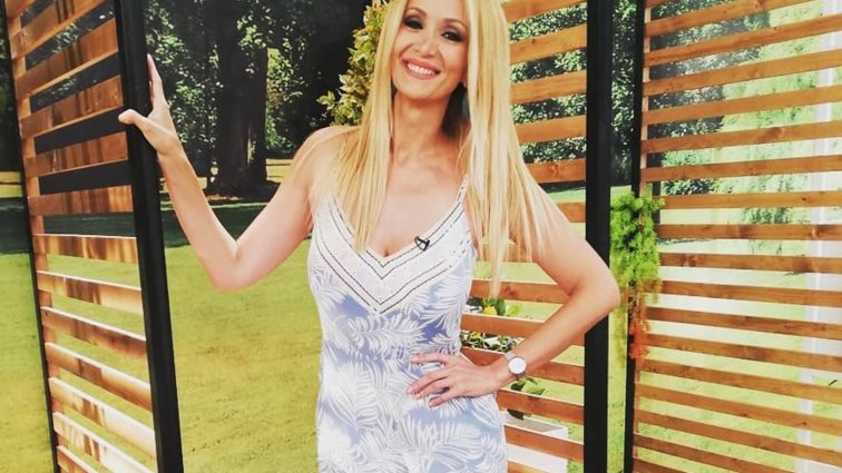 Νάταλι Κάκκαβα: To καρφί on air για τη Μαλέσκου: «Αντιγράφει εμφανώς τη Μενεγάκη»