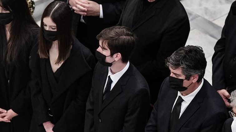 Φώφη Γεννηματά | &quot;Λύγισαν&quot; όλο τον κόσμο οι τρεις επικήδειοι λόγοι των παιδιών της