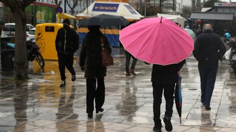 Καιρός: Αλλαγή σκηνικού με βροχές και καταιγίδες – Πότε θα "χτυπήσουν" στην Αττική