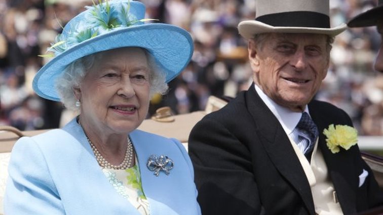 Βασίλισσα Ελισάβετ και Πρίγκιπας Φίλιππος: Γιορτάζουν 72 χρόνια γάμου