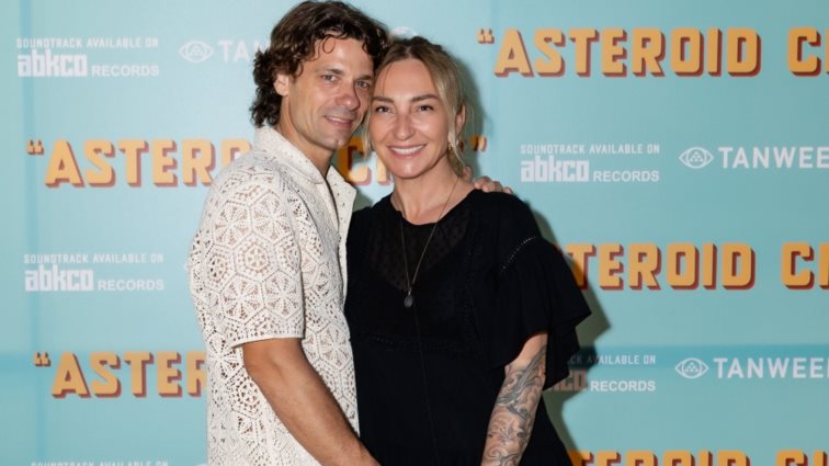 Ο Αποστόλης Τότσικας γυμνός στον φακό της Ρούλας Ρέβη