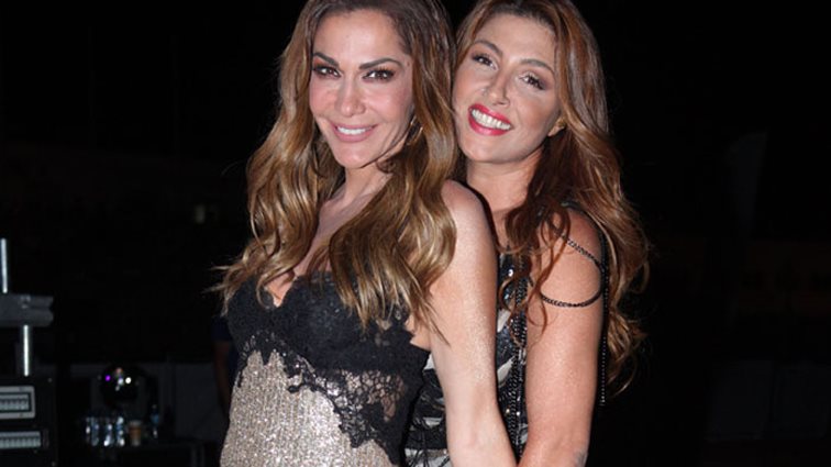 Δέσποινα Βανδή - Έλενα Παπαρίζου: Η περιοδεία τους συνεχίζεται με επιτυχία! Φωτογραφίες