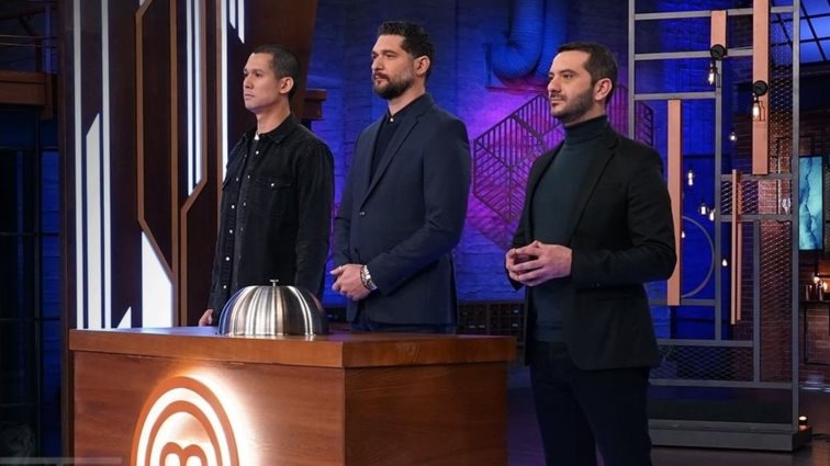 Ο Πάνος Ιωαννίδης δεν σχολιάζει όσα γίνονται στο MasterChef και … προκαλεί το ξέσπασμα του Γρηγόρη Γκουντάρα