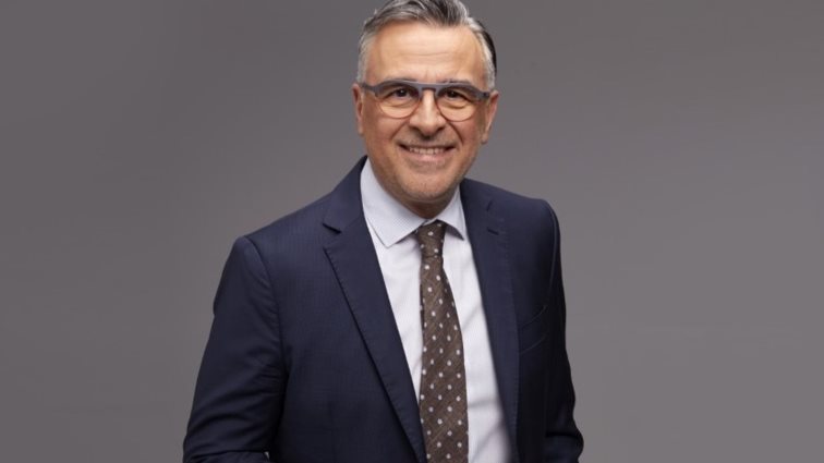 Θύμα διαδικτυακής απάτης ο Γιώργος Κουβαράς: &quot;Έχει συμβεί άλλες δυο φορές&quot;