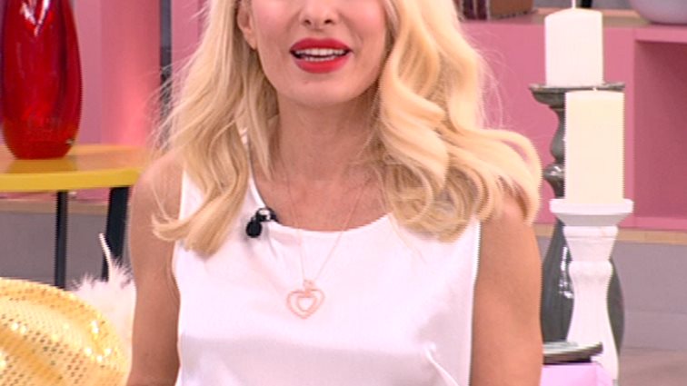 Ελένη Μενεγάκη: Η εμφάνιση στην εκπομπή της Τρίτης: Ξέρουμε τι φόρεσε!