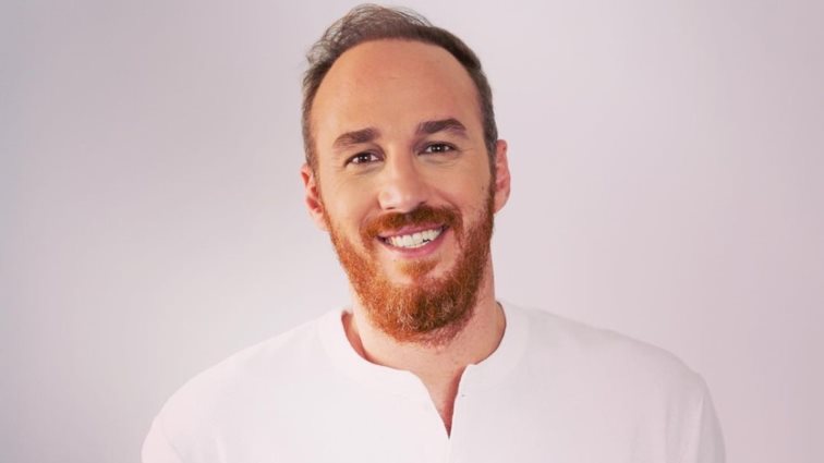 Ο Τάσος Θεοδώρου &quot;ασπίδα&quot; για τον Γιώργο Λιάγκα: Όταν άλλος δεν βλέπει όσα του δίνεις δεν είναι τυφλός αλλά αχάριστος&quot;