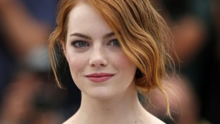 Emma Stone: Η αμήχανη στιγμή της στις Χρυσές Σφαίρες