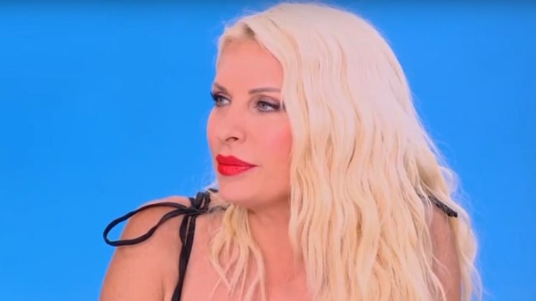 Ελένη Μενεγάκη: &quot;Μήπως είναι θέμα ηλικίας και λέω τα ίδια με τη Δέσποινα Βανδή;&quot;