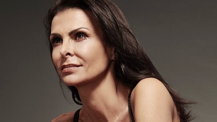 Μάντα Παπαδάκου: Ώρες αγωνίας! Το πρόβλημα υγείας της κόρης της που την οδήγησε στο χειρουργείο
