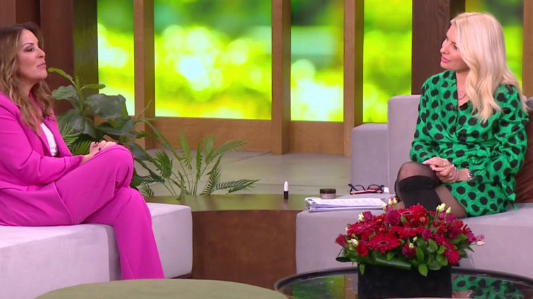 H αλήθεια για το τραγούδι της Ελένης Μενεγάκη δια χειρός Ναταλίας Γερμανού