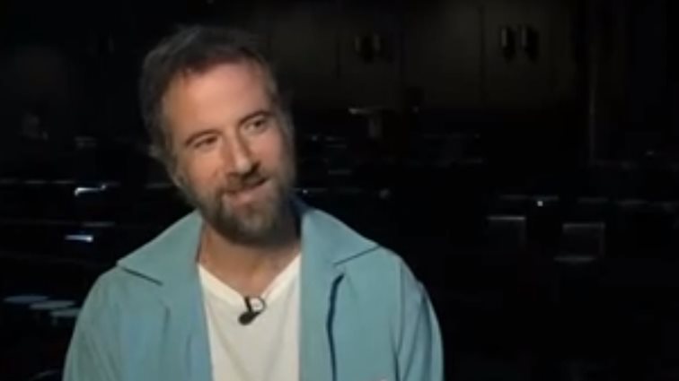 Πένθος για τον Κωστή Μαραβέγια - Ακύρωσε τις συναυλίες του