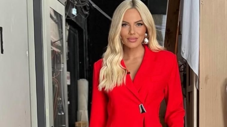 Η Ιωάννα Μαλέσκου απαντά στον Δημήτρη Ουγγαρέζο: &quot;Είναι πολύ άσχημο, πολύ κακό. Εγώ γελάω πάντα&quot;